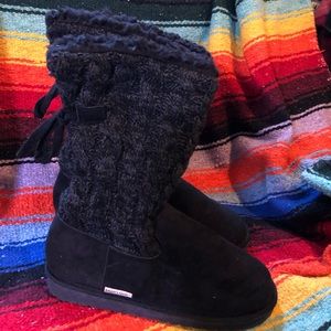 Muk Luks cozy